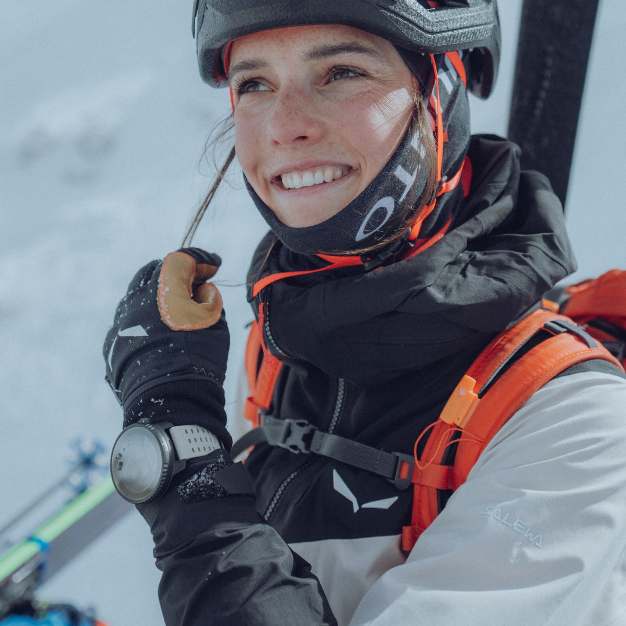 SUUNTO Vertical Black Sand שעון ספורט סונטו