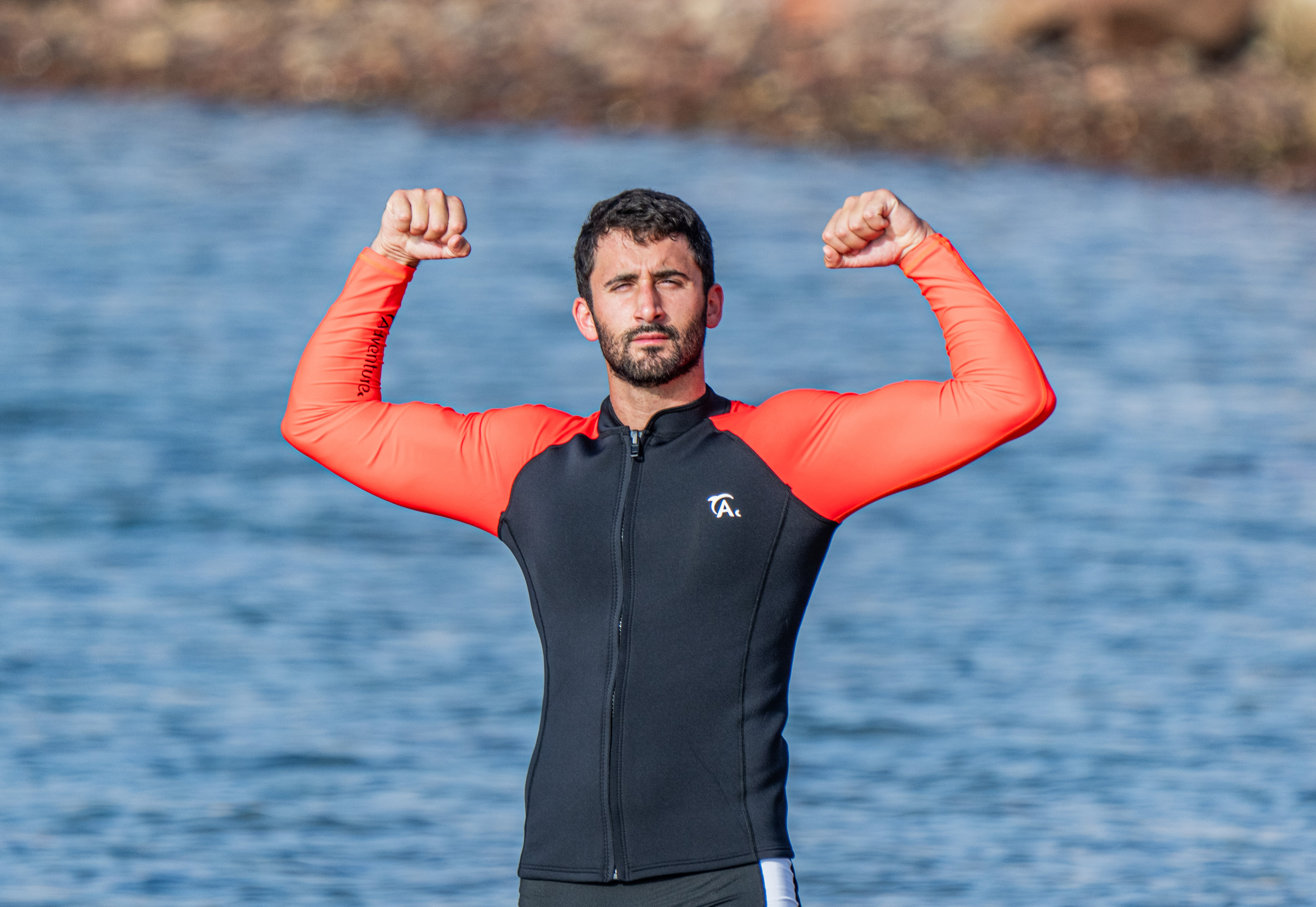 ADVENTURE 2mm Neo body + Lycra sleeves Jacket ג'קט נאופרן עם שרוולי לייקרה ארוכים לספורט ימי