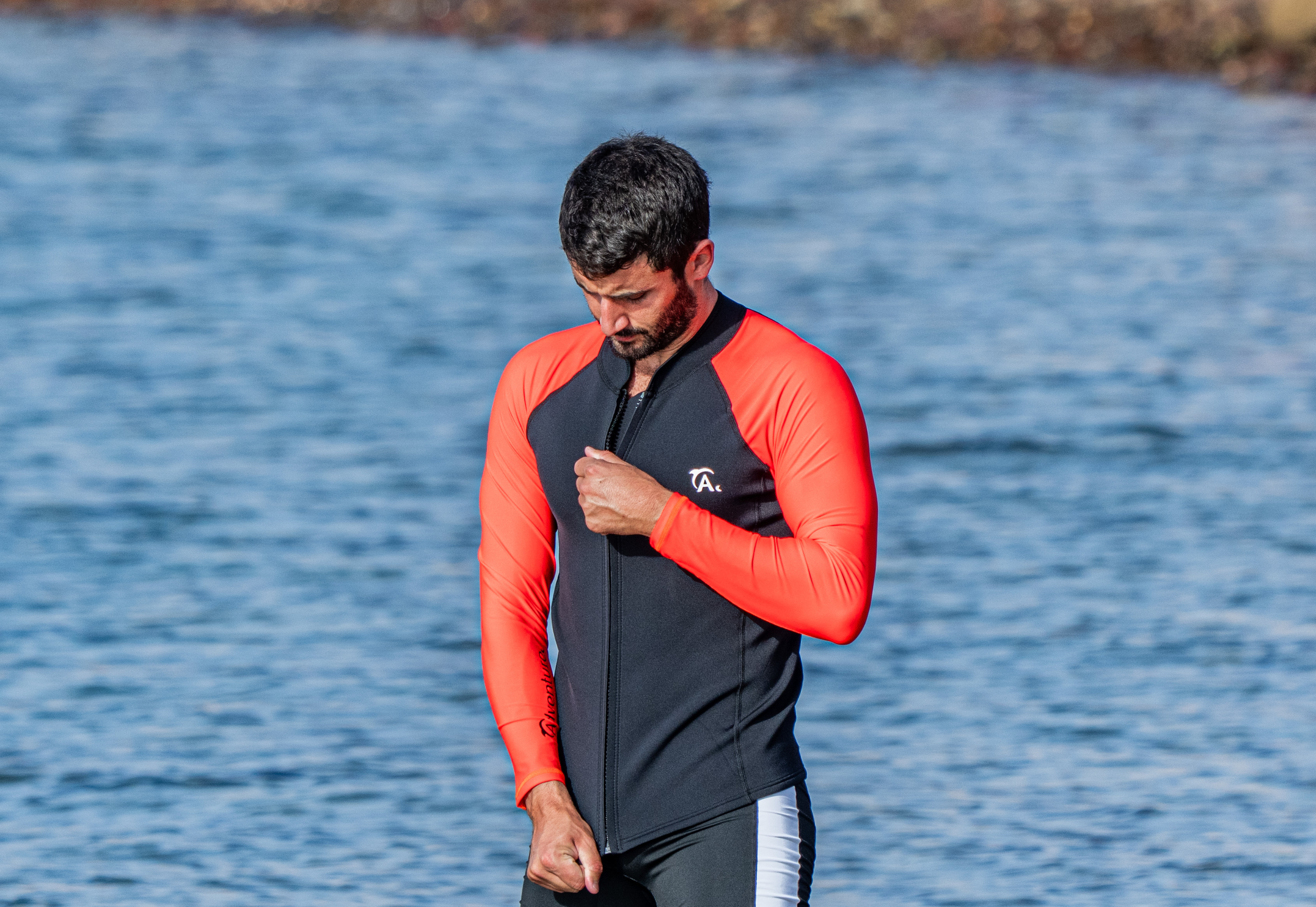 ADVENTURE 2mm Neo body + Lycra sleeves Jacket ג'קט נאופרן עם שרוולי לייקרה ארוכים לספורט ימי