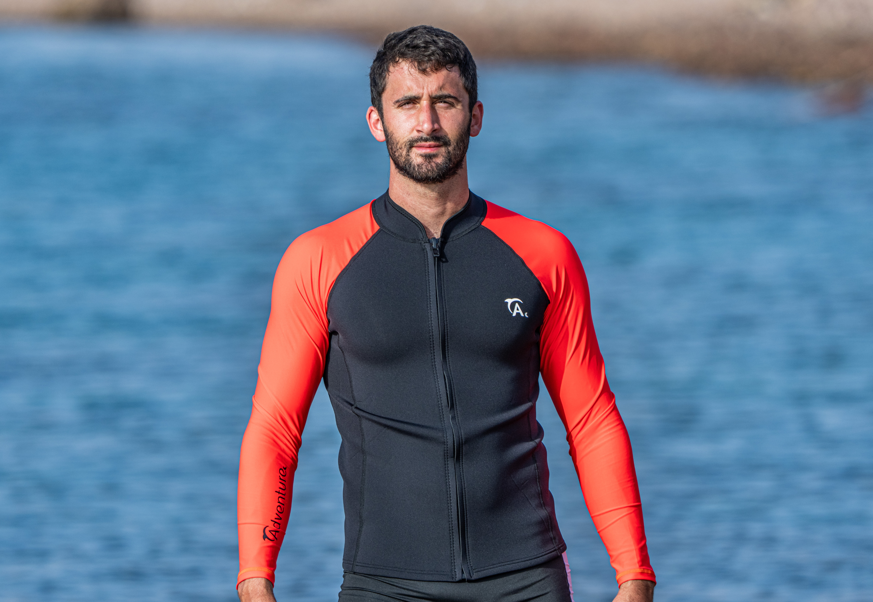 ADVENTURE 2mm Neo body + Lycra sleeves Jacket ג'קט נאופרן עם שרוולי לייקרה ארוכים לספורט ימי