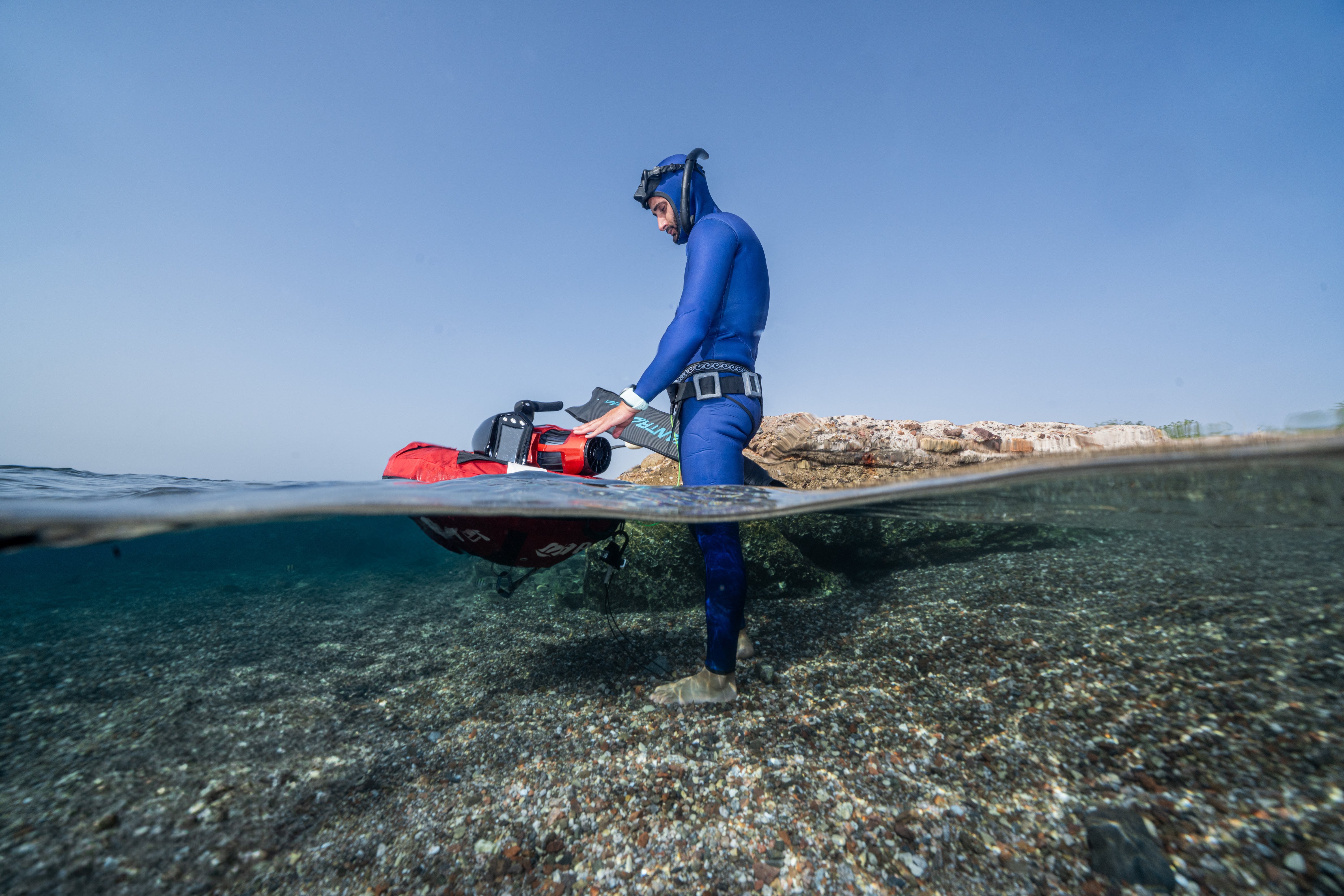 ADVENTURE 3.5mm Dark Blue Freediving Wetsuit חליפה צלילה חופשית ספורטיבית מלאה, חלק תחתון + חלק עליון, בעובי 3.5 מ"מ - דוגית