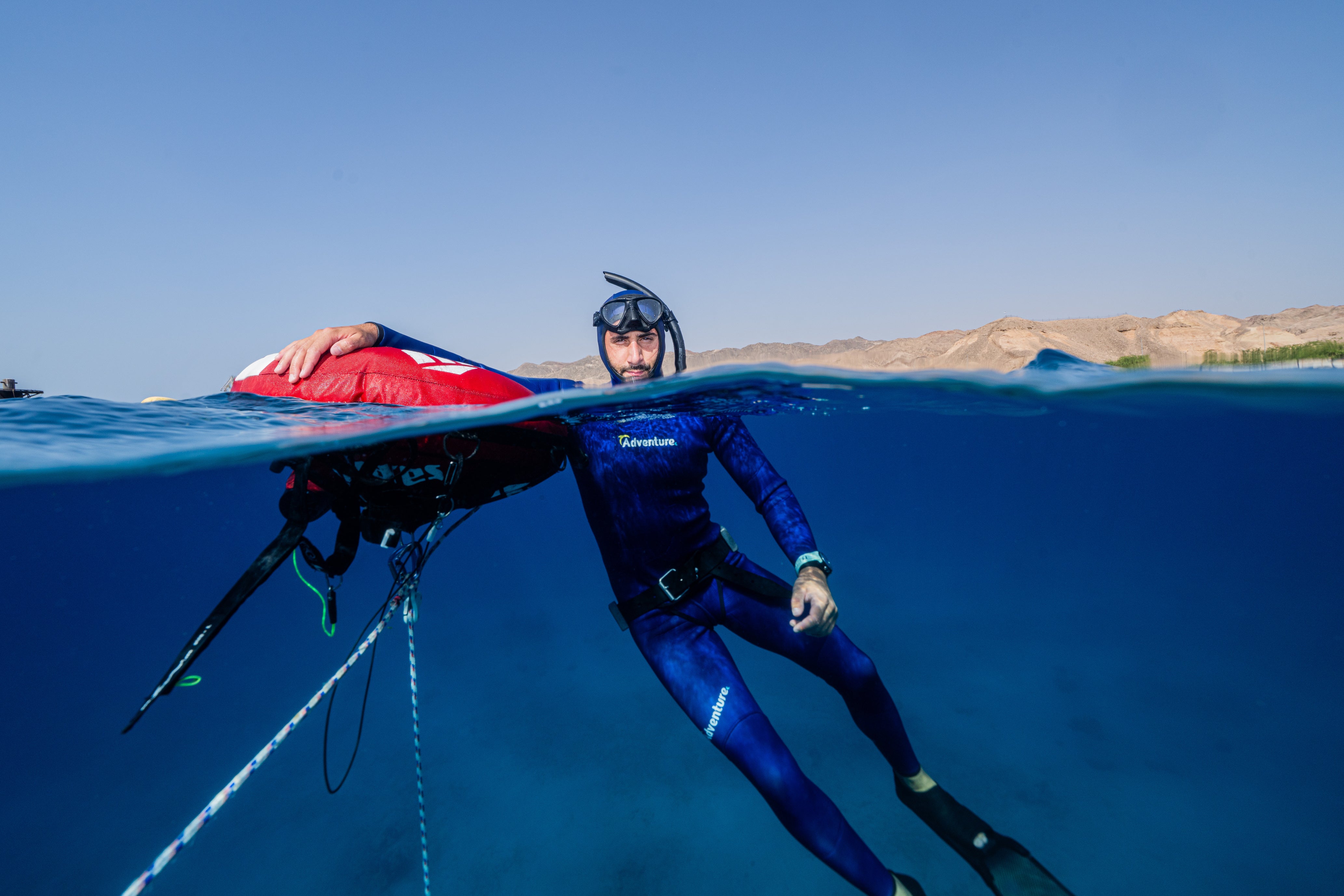 ADVENTURE 3.5mm Dark Blue Freediving Wetsuit חליפה צלילה חופשית ספורטיבית מלאה, חלק תחתון + חלק עליון, בעובי 3.5 מ"מ - דוגית