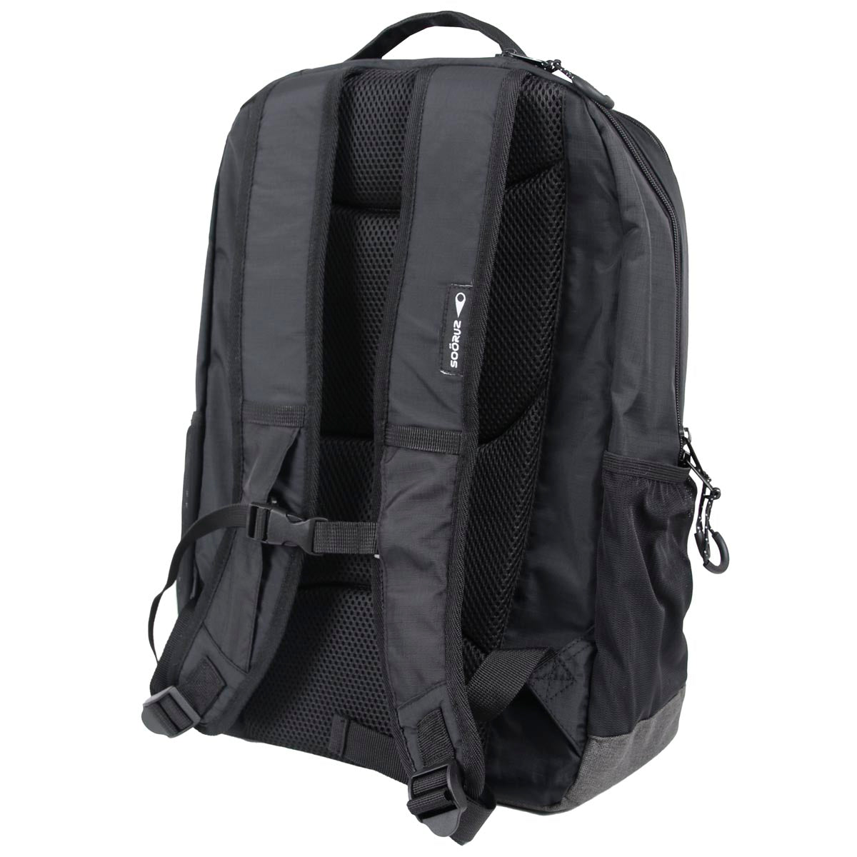 SOORUZ Backpack Daily Black תיק גב רב תכליתי בנפח של כ- 22 ליטרים בצבע שחור