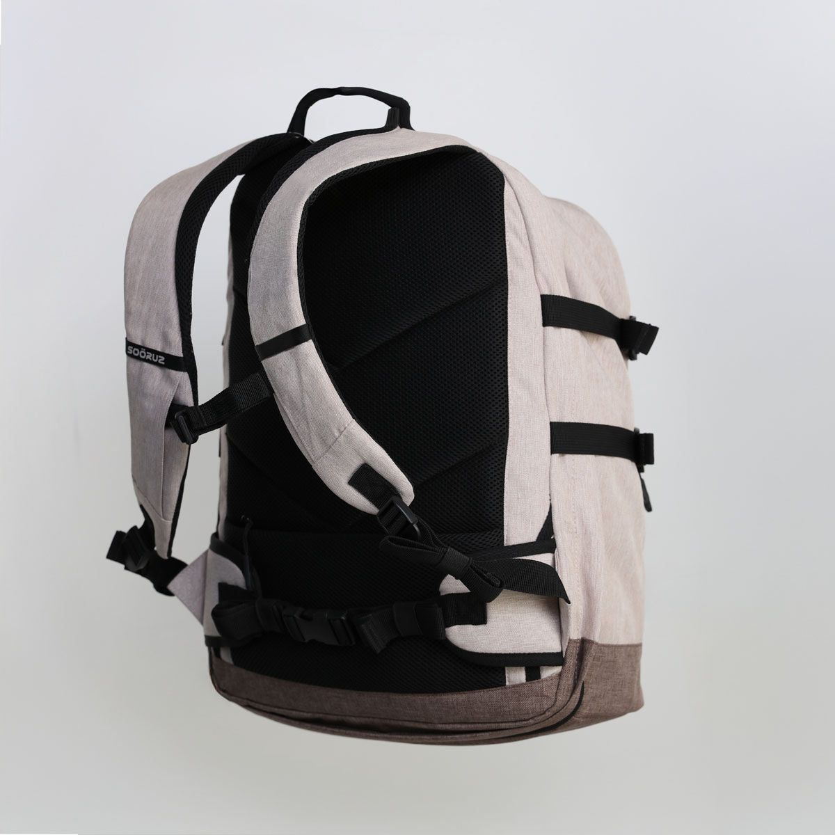 SOORUZ Bagpack ADVENTURE 35L תיק גב רב תכליתי בנפח 35 ליטרים