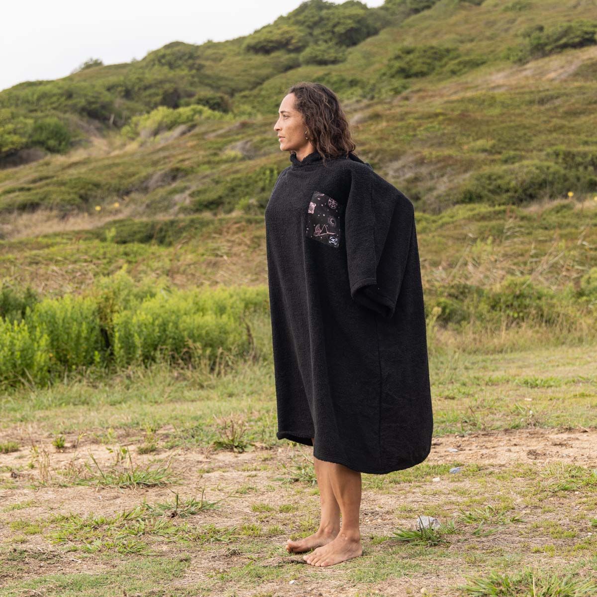 SOORUZ Poncho Pulmo 3/4 Sleeves מגבת פונצ'ו עם שרוולים 3/4