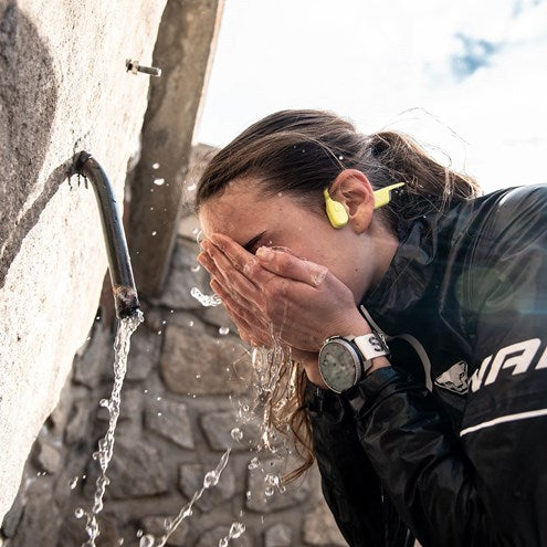 SUUNTO Sonic Lime אוזניות ספורט בטכנולוגיית הולכת עצם - דוגית