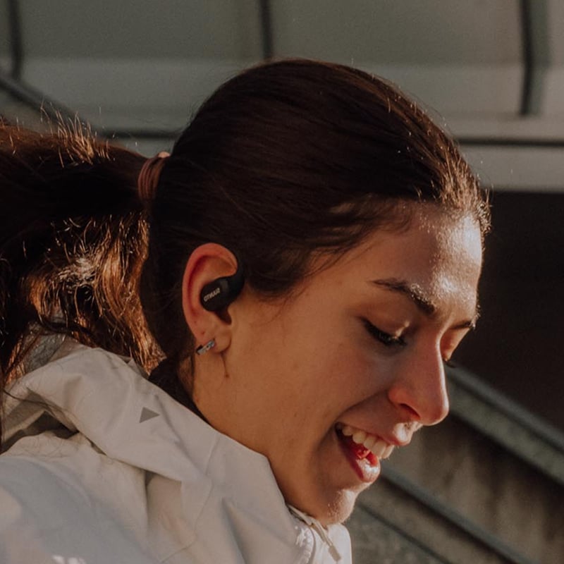 SUUNTO Spark Black אוזניות ספורט אוזן פתוחה בצבע שחור - דוגית
