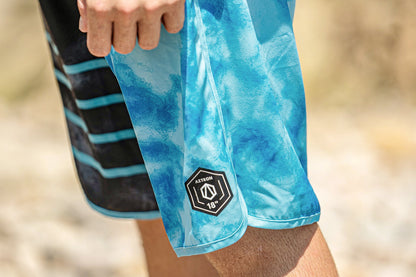 AZTRON VIBE Men's Printed Boardshort 18-INCH Aqua Blue בגד ים מכנס גלישה לגברים באורך 18 אינץ מודל 2025
