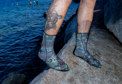 ADVENTURE 2mm Camo Socks גרבי צלילה וספורט ימי מניאופרן בעובי 2 מ"מ