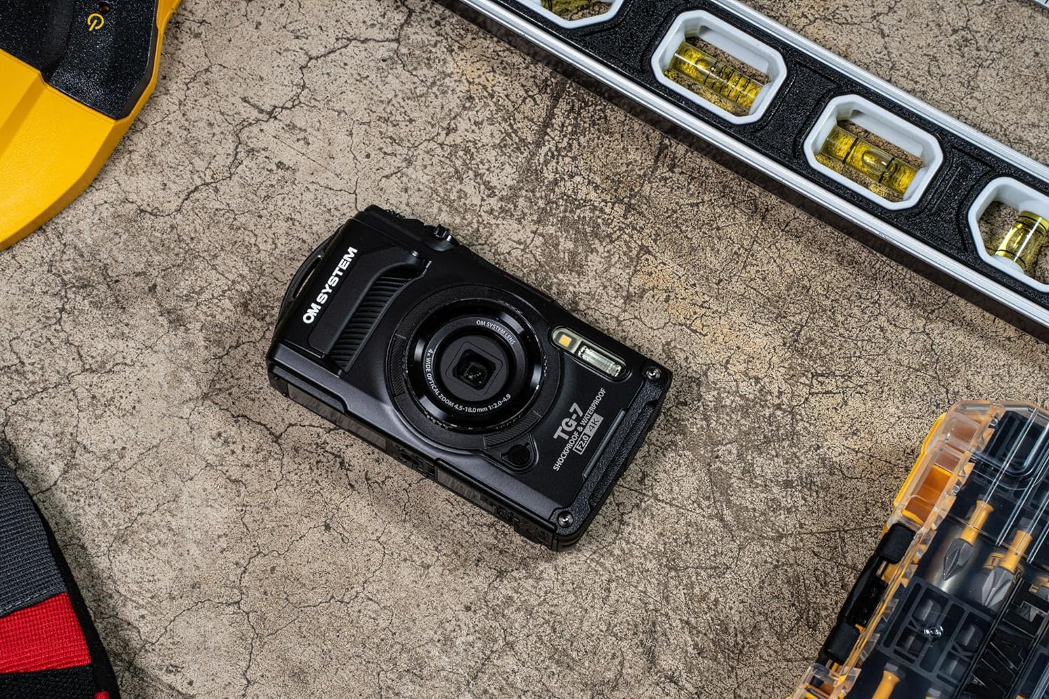 OLYMPUS TG-7 Black מצלמת אולימפוס TG-7 בצבע שחור