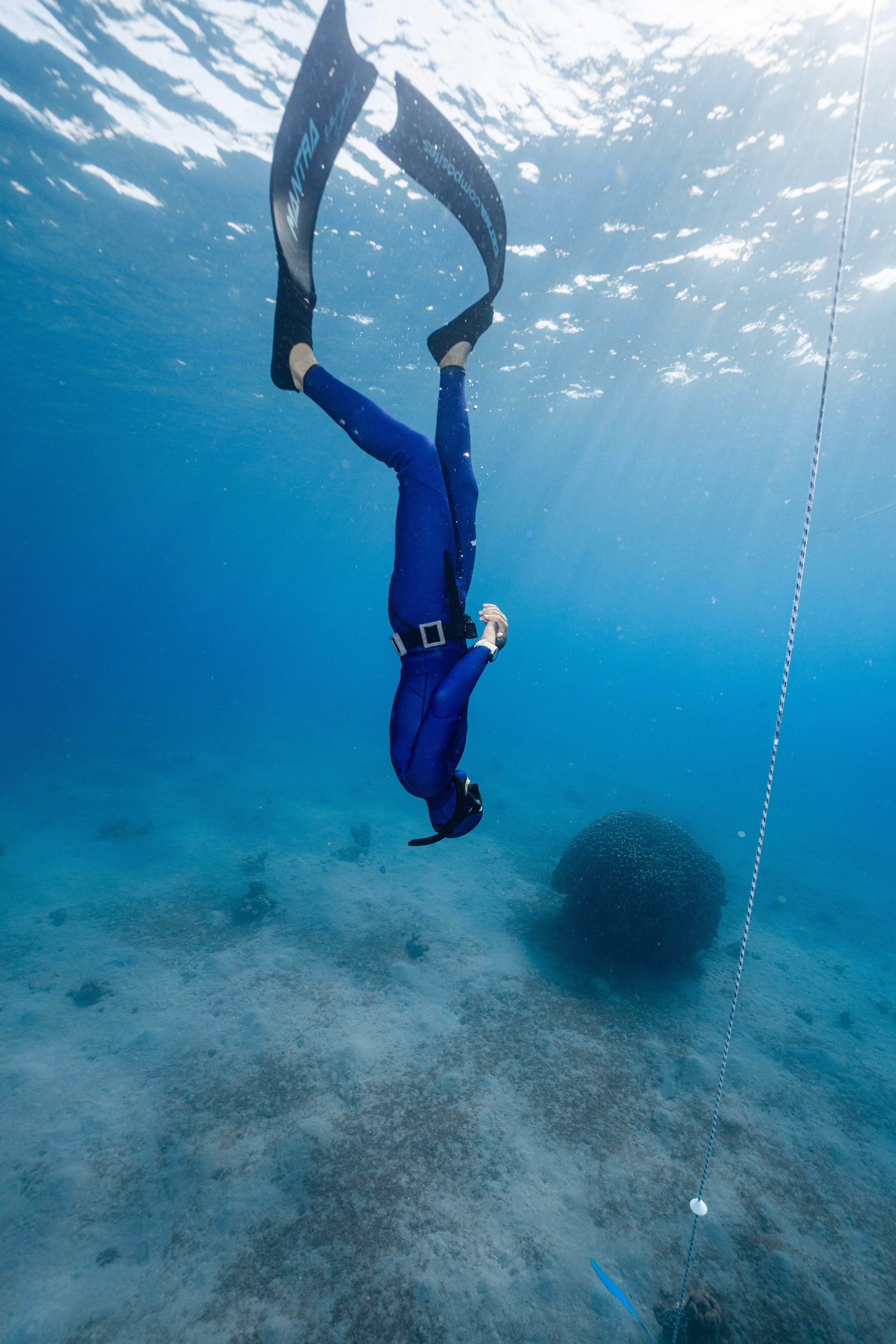 ADVENTURE 5.5mm Dark Blue Freediving Jacket חליפה צלילה חופשית ספורטיבית חלק עליון בעובי 5.5 מ"מ