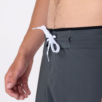 SOORUZ Boardshort Shred 18 DANY Men בגד ים מכנס גלישה 18 אינץ' לגברים