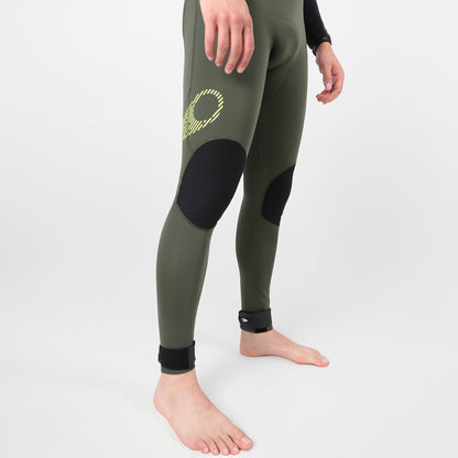 SOORUZ FIGHTER 3/2 BZ Organic Oysterprene 2026 חליפת גלישה לגברים 3/2 רוכסן אחורי בצבע ירוק קיץ