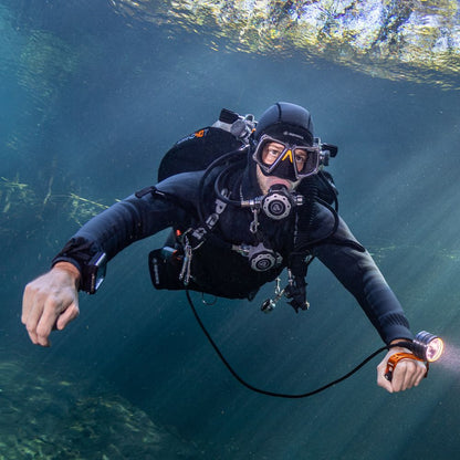 APEKS MTX-RC - Dive Regulator ווסת עם חיבור DIN