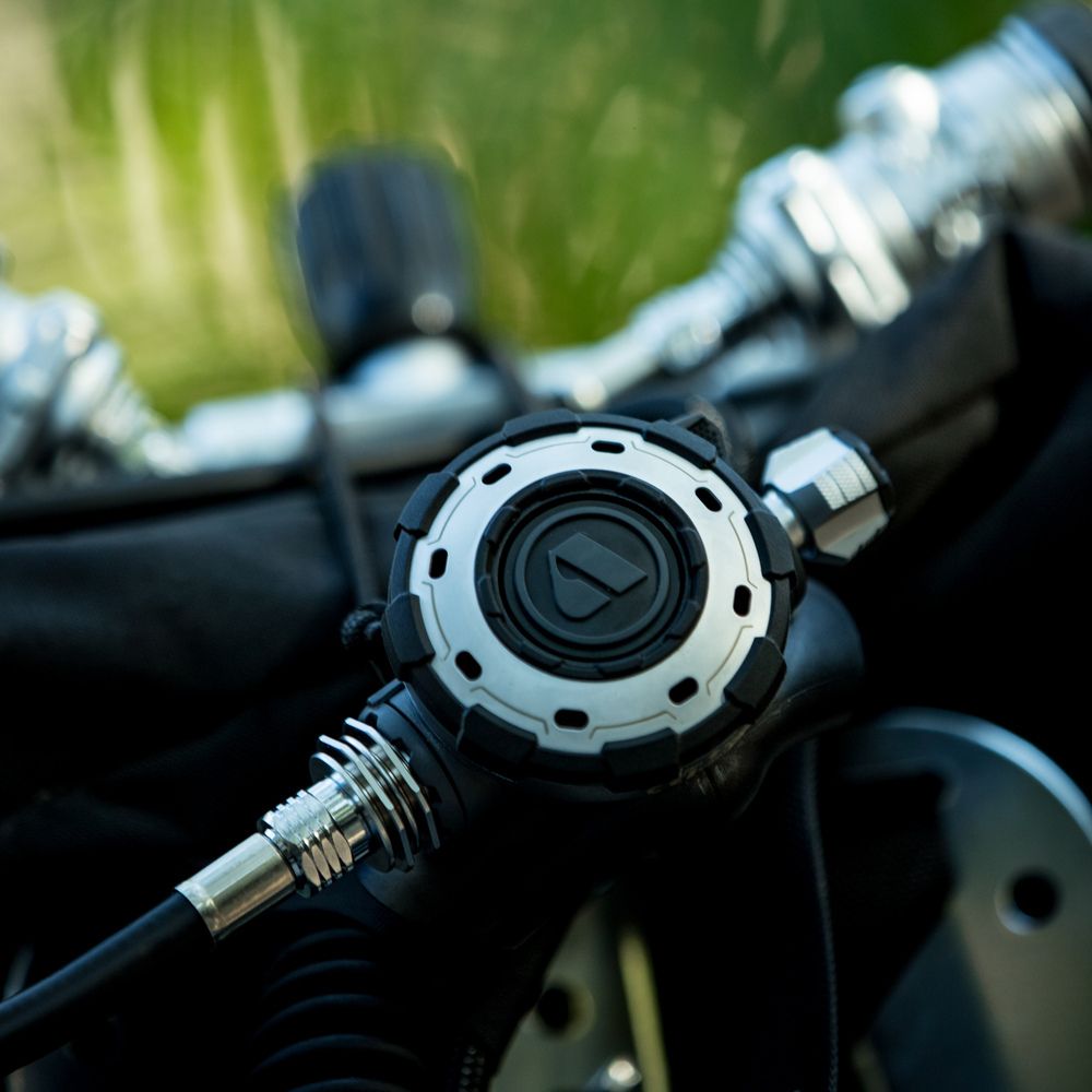 APEKS MTX-RC - Dive Regulator ווסת עם חיבור DIN