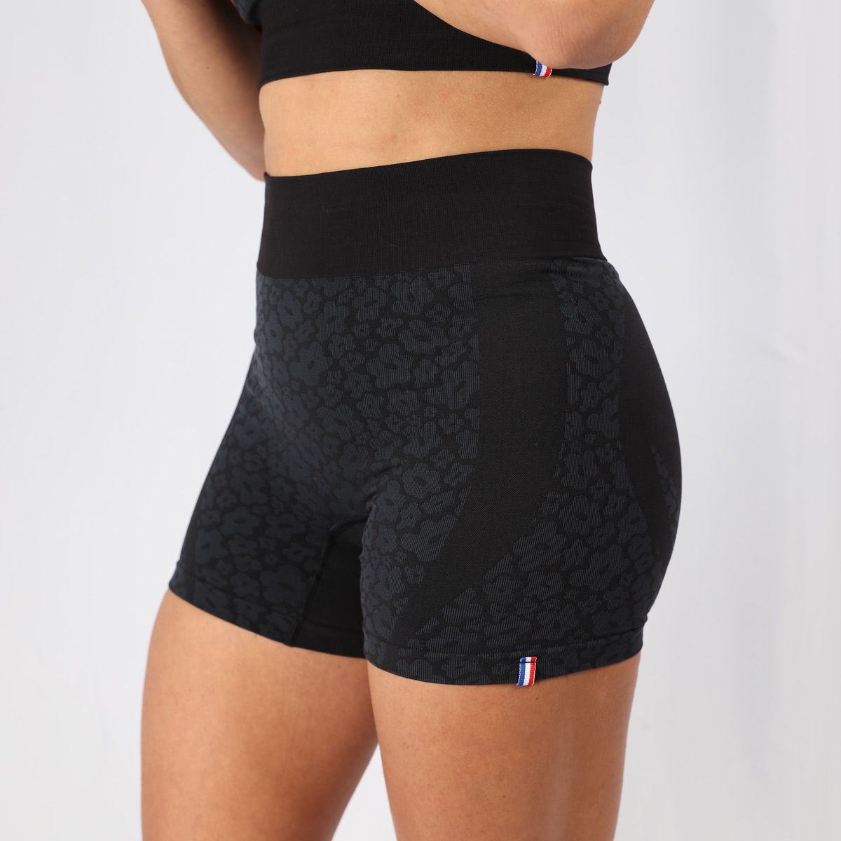 SOORUZ Sport Short MONOI Women מכנסי טייץ קצרים לנשים