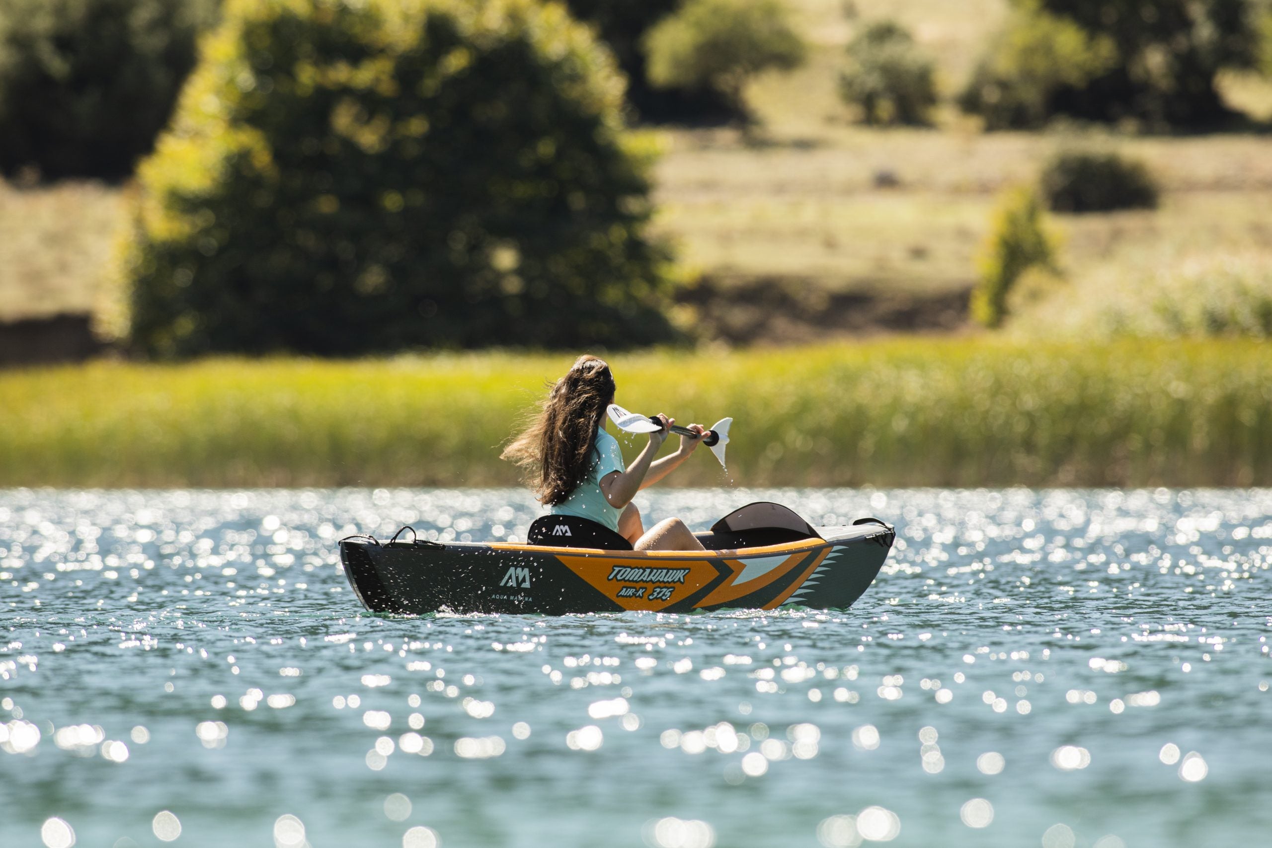 AQUA MARINA Tomahawk AIR-K375 קיאק מקצועי ליחיד עם מושב